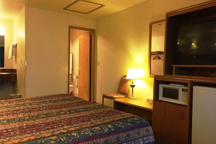 Milwaukie Inn Portland South