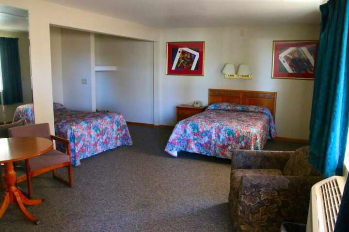 Room 35 of 43