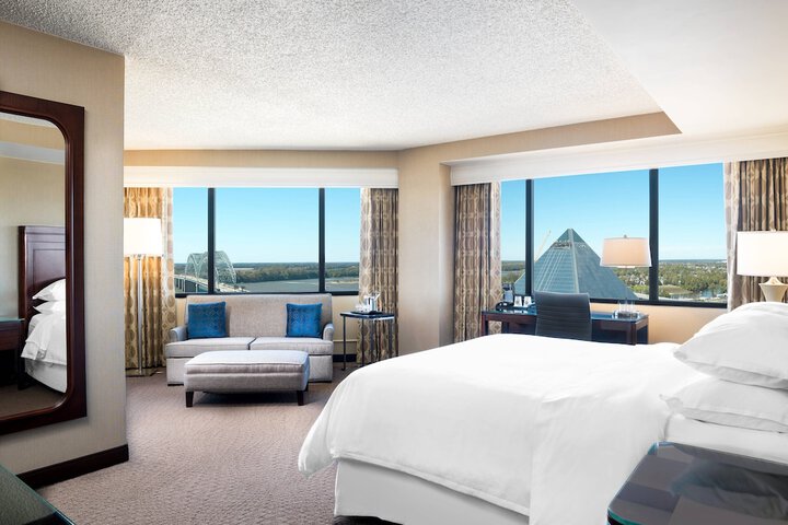 Memphis Riverline Hotel