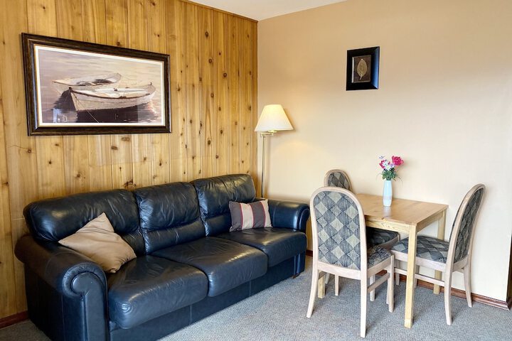 Rocky Mountain Springs Lodge