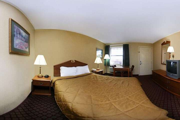 Room 38 of 44