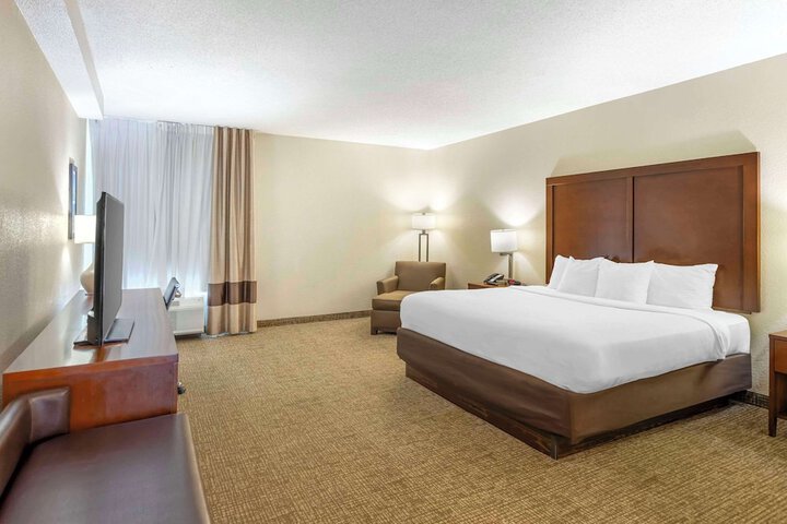 Comfort Inn Meridian - Bonita Lakes