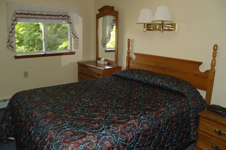 Room 16 of 53