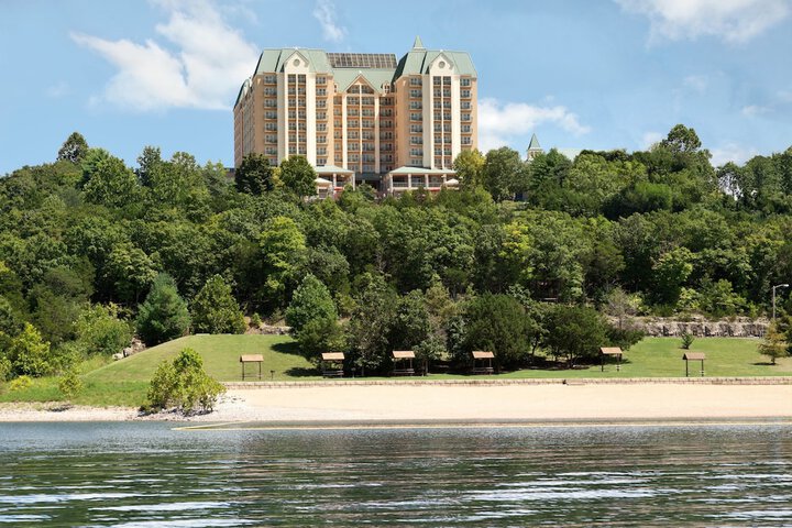 Chateau on the Lake Resort Spa and Convention Center