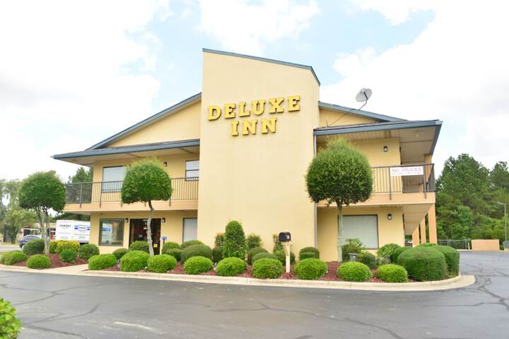 Hotel 2 of 68