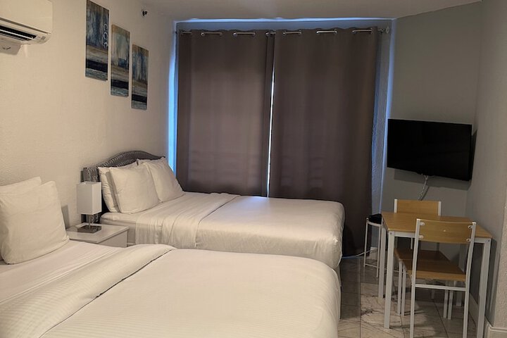 Room 78 of 93