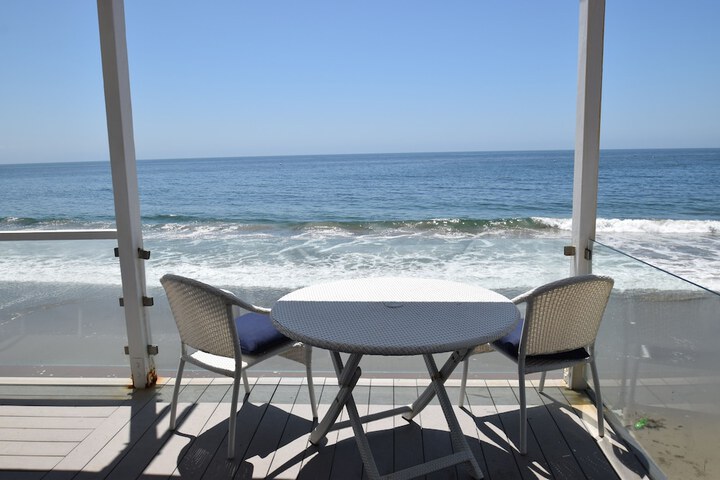Malibu Beach Paradise Apartments