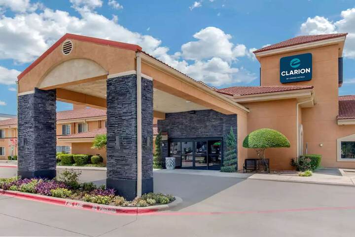 Hotel 2 of 29