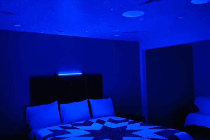 Cozy motel