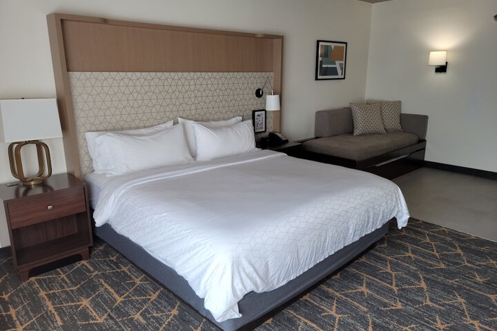 Holiday Inn & Suites Wausau-Rothschild by IHG