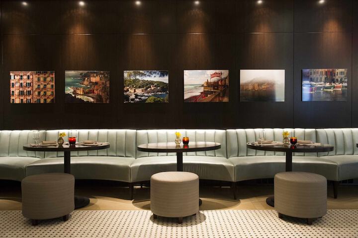Lounge 71 of 91