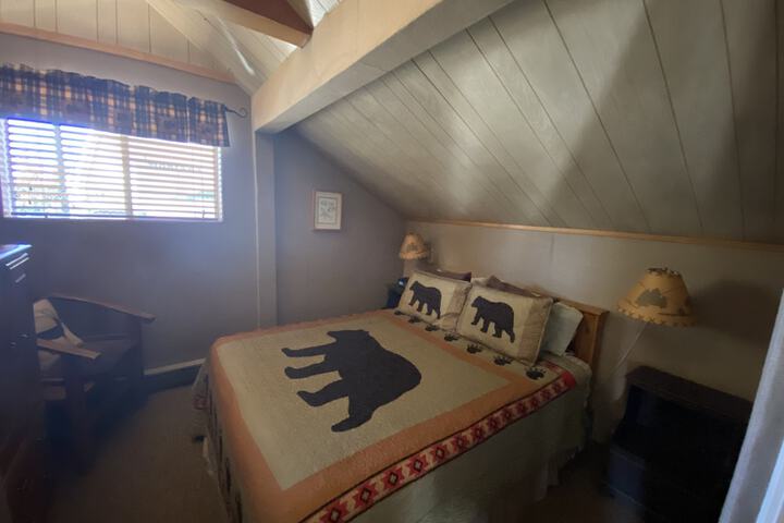 Room 39 of 40