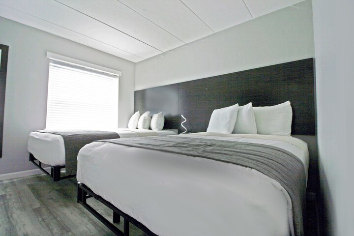 Bolero Resort
