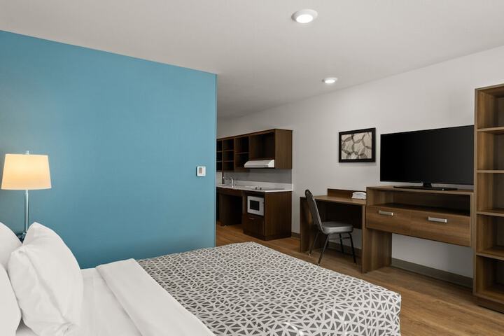 WoodSpring Suites Greeley