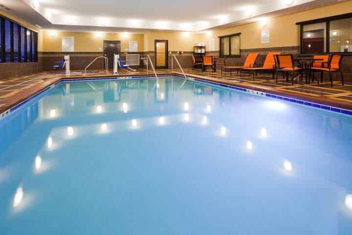 Pool 7 of 45