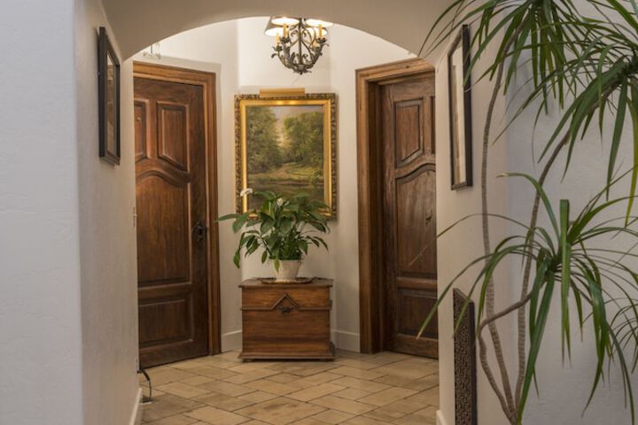 Ballroom/Hall 61 of 80