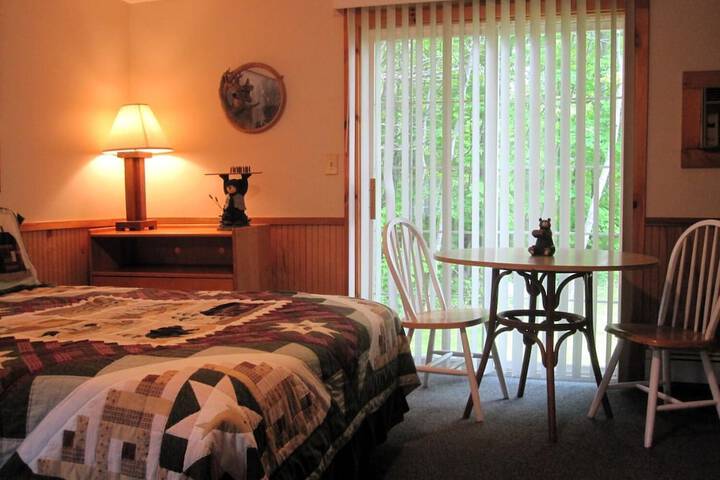 Room 8 of 15