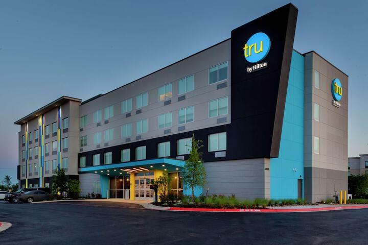 TRU BY Hilton Round Rock