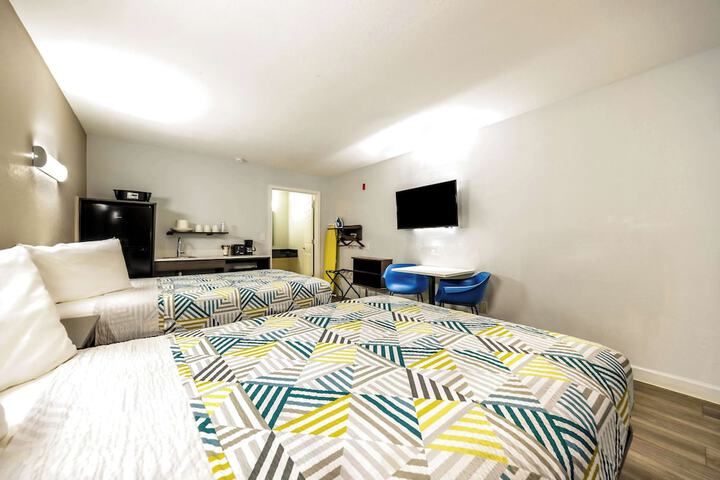 Room 19 of 27