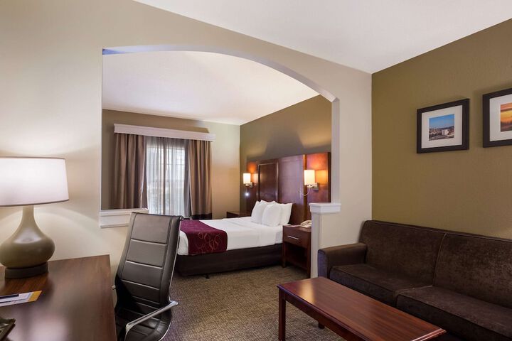 Room 35 of 49