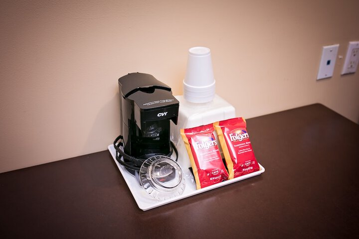 Breakfast/Coffee Service 65 of 67