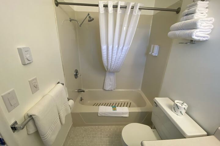 Waterway Inn