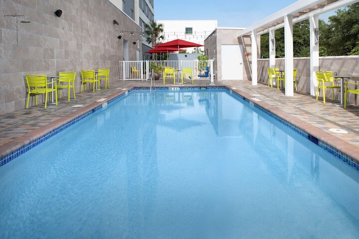 Pool 5 of 54