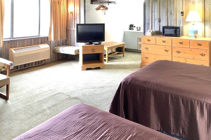 Room 21 of 334