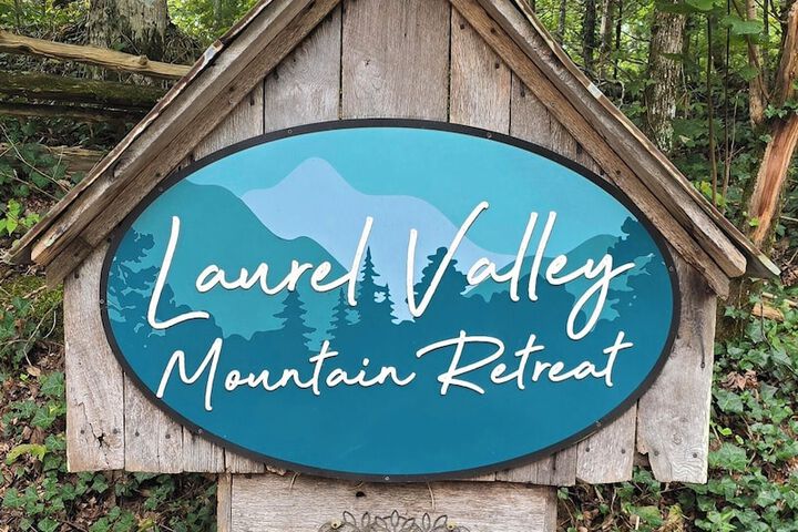 Laurel Valley Mountain Retreat