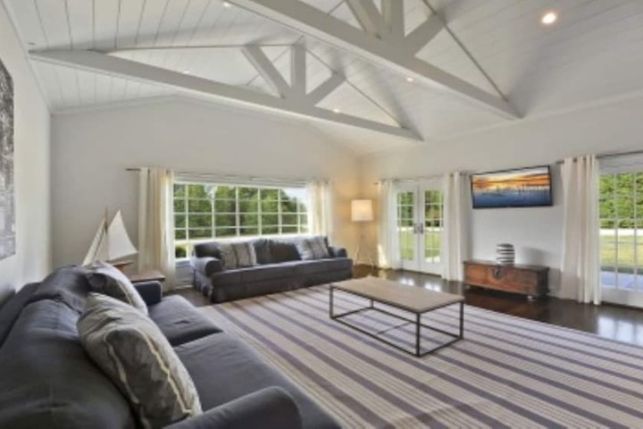 Villa Bridgehampton Village