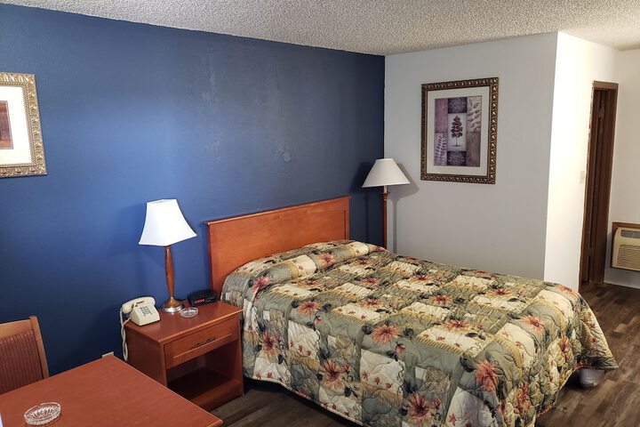 Room 26 of 43