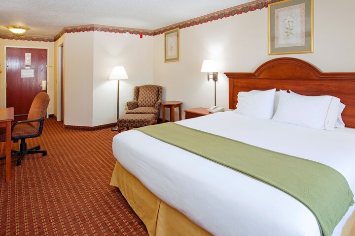 Holiday Inn Express Hillsville by IHG