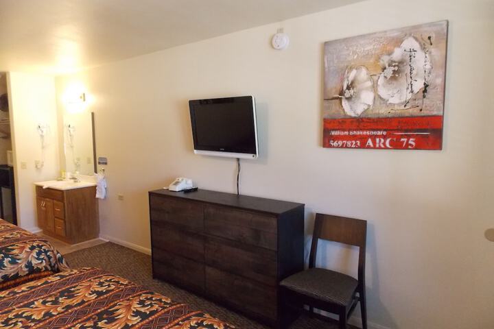 Room 21 of 51
