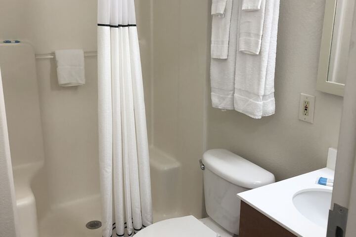 Room 25 of 31
