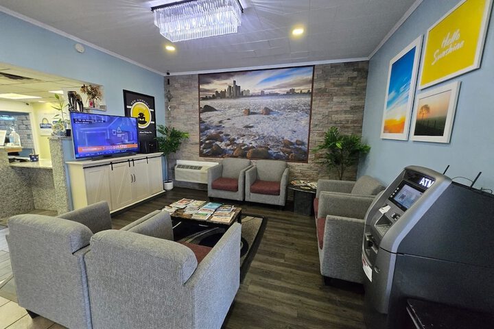 Travelodge by Wyndham Livonia / Canton/Novi Detroit Area