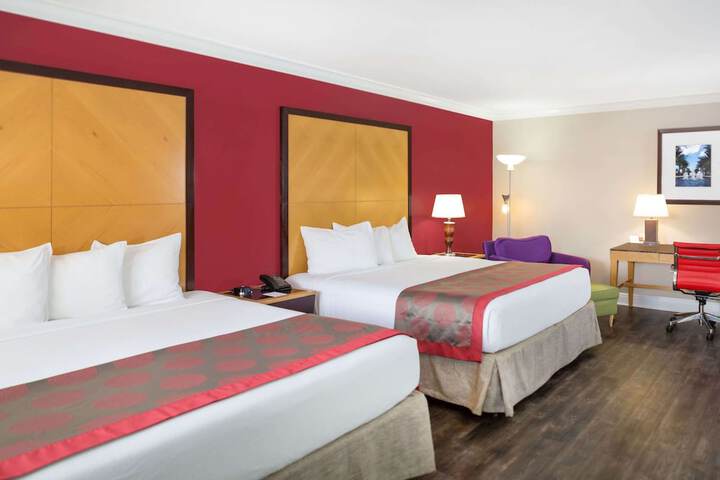 Ramada by Wyndham Miami Springs / Miami International Airport