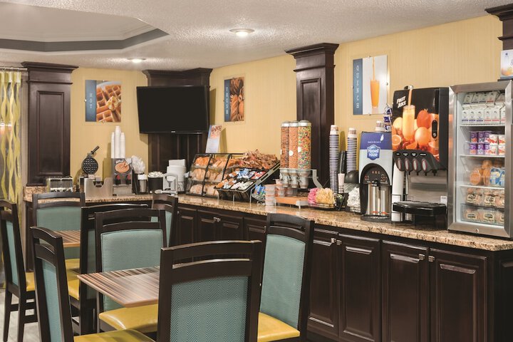 Breakfast/Coffee Service 20 of 20