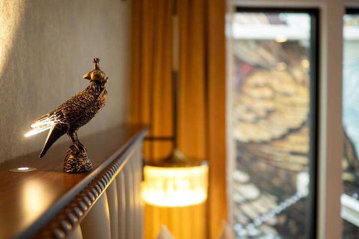 The Peregrine Omaha Downtown Curio Collection by Hilton