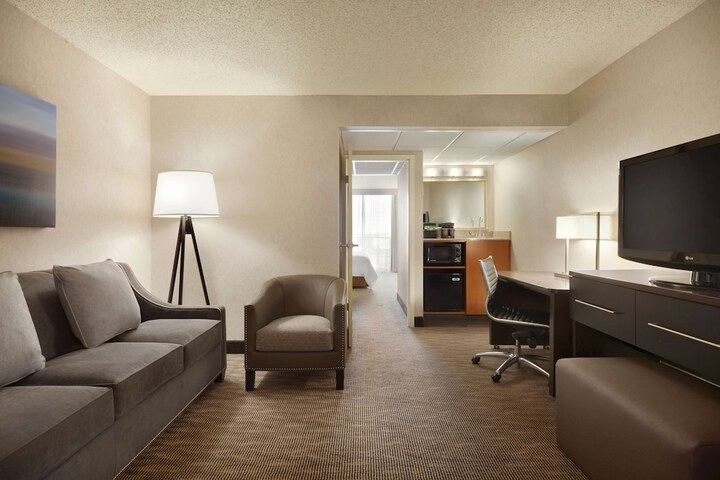 Room 18 of 42