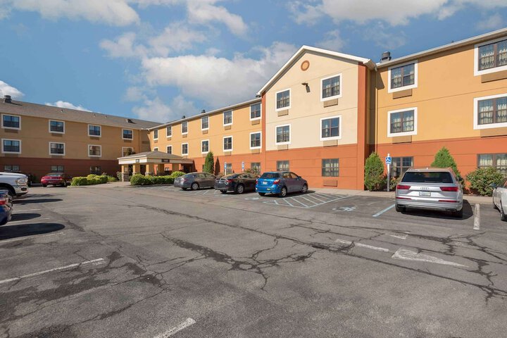 Hotel 2 of 29