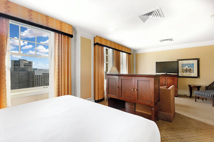 Room 119 of 207
