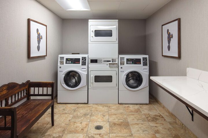 Hampton Inn & Suites El Paso-Airport