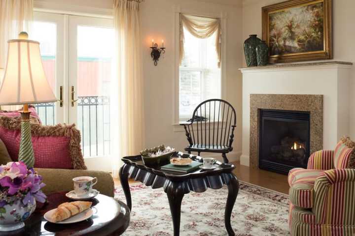 Belfast Bay Inn