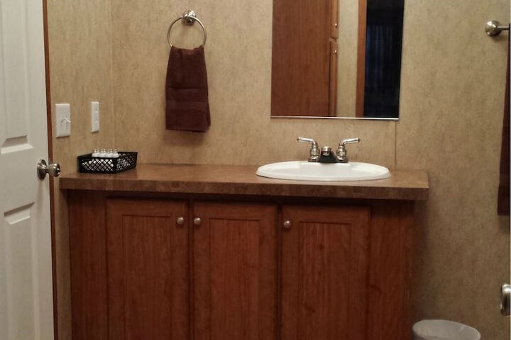 Eagle Ford Lodging