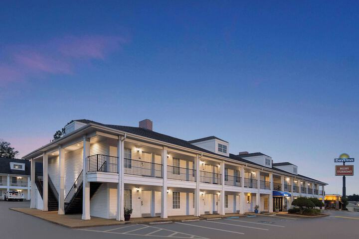Hotel 2 of 30