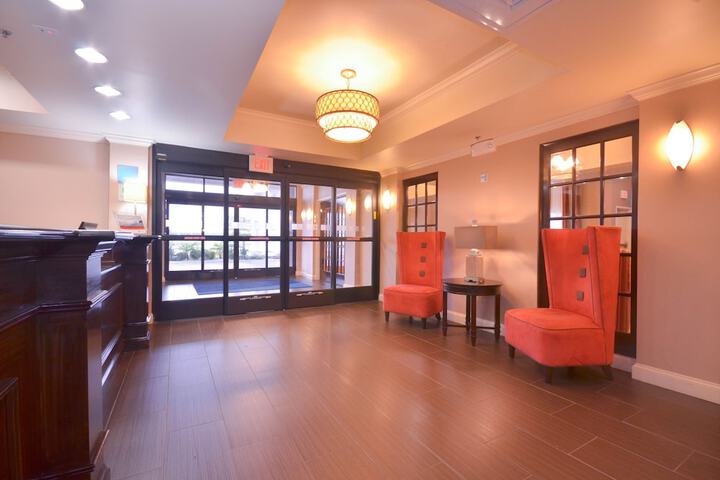 Hotel 4 of 47