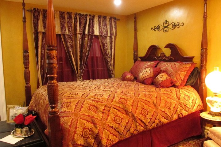 Room 15 of 46