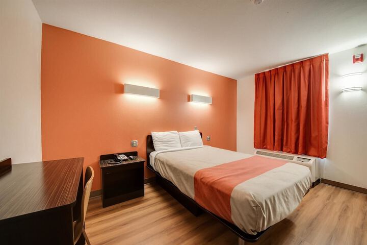 Motel 6 Jennings LA