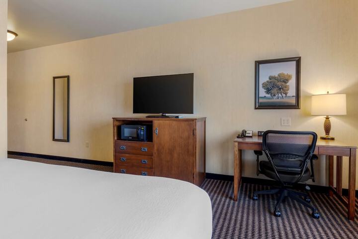 Room 17 of 31