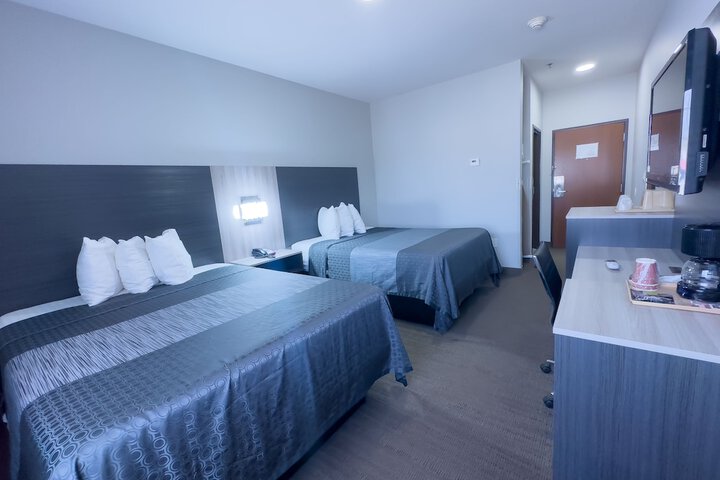 Room 13 of 19